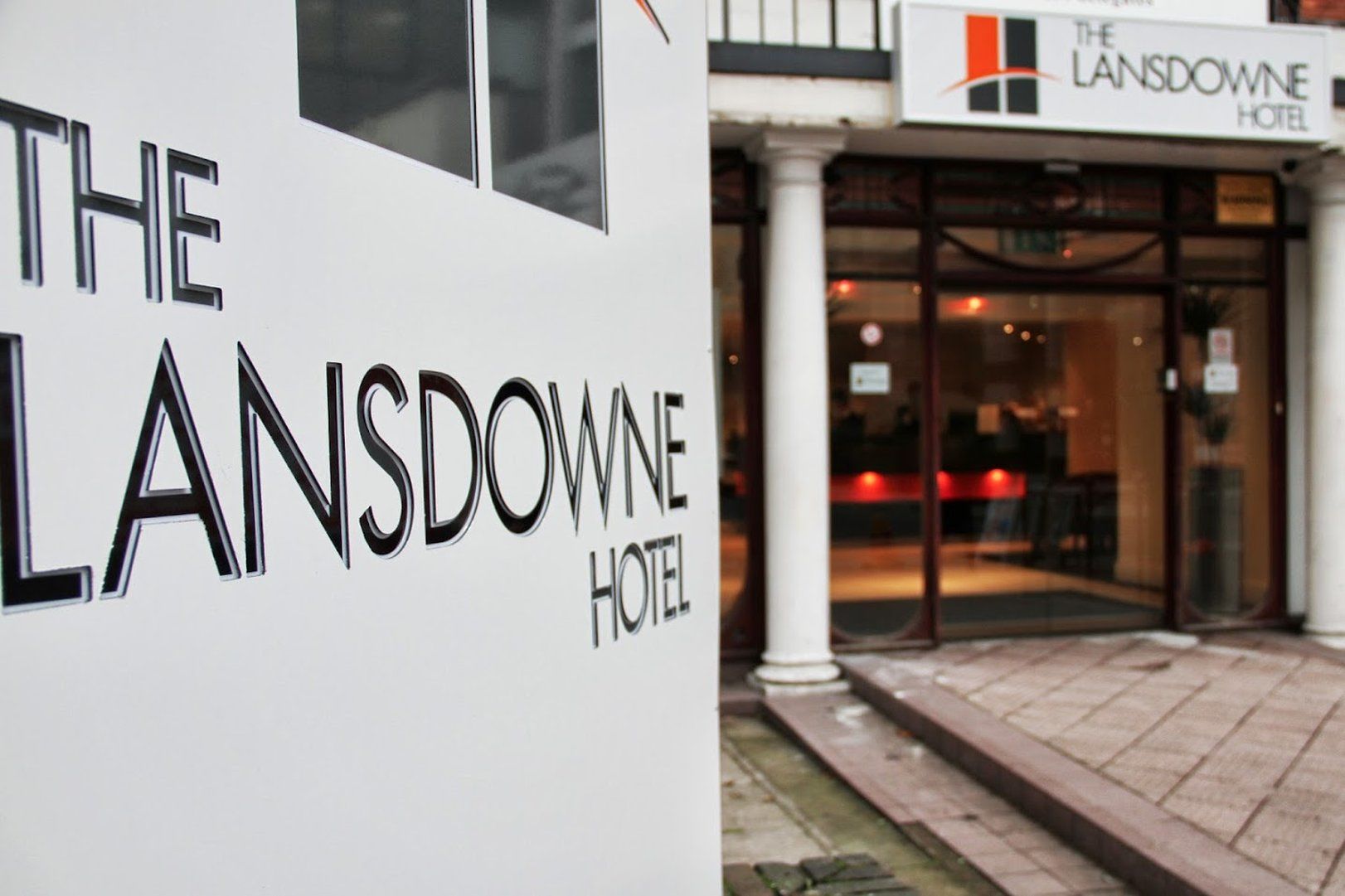 Oyo Lansdowne Hotel Croydon Dış mekan fotoğraf